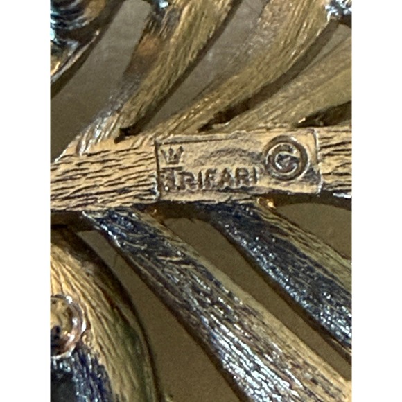 Vintage Crown Trifari Large Silver Tone Palm Leaf Brooch Pin 4" Signed Statement - Picture 4 of 5